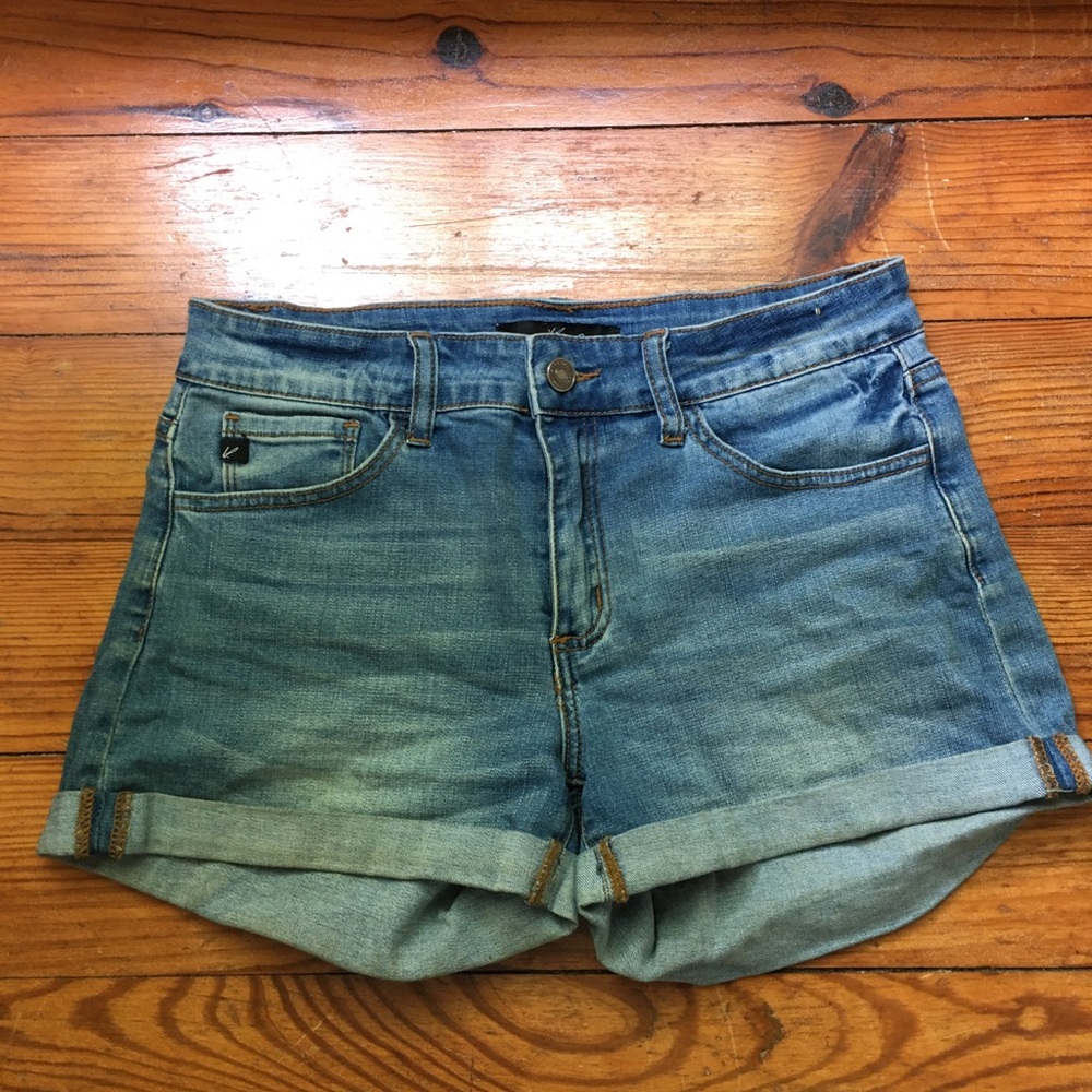 Denim Shorts •Sale•